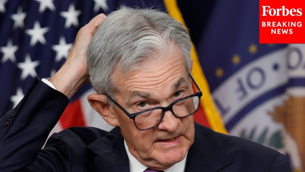 Powell Issues Warning About Inflation: ‘We Expect To See More’ Consumer Price Increases From Tariffs