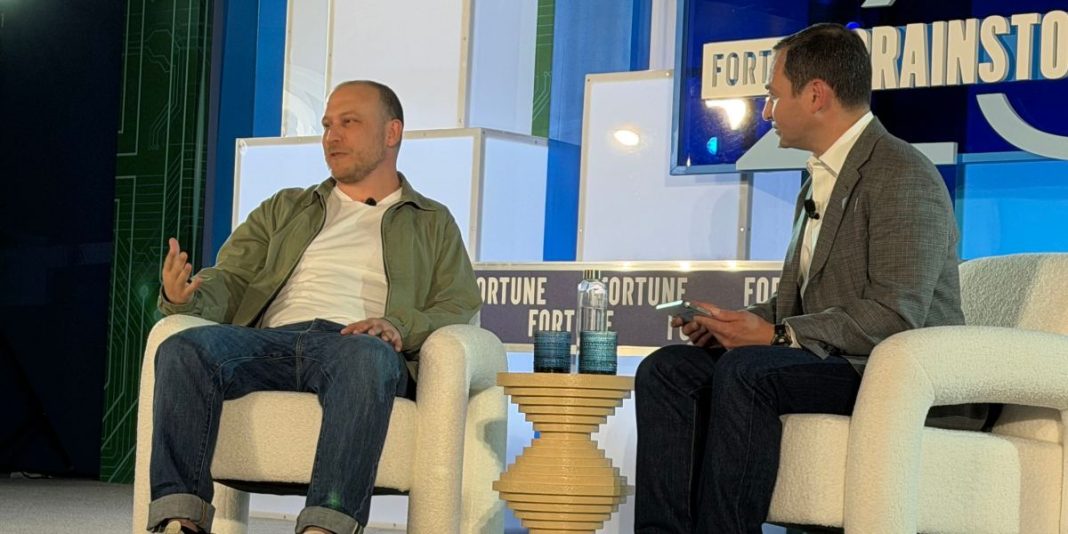 Anthropic’s Claude Code creator says he manages tens of thousands of AI agents at once
