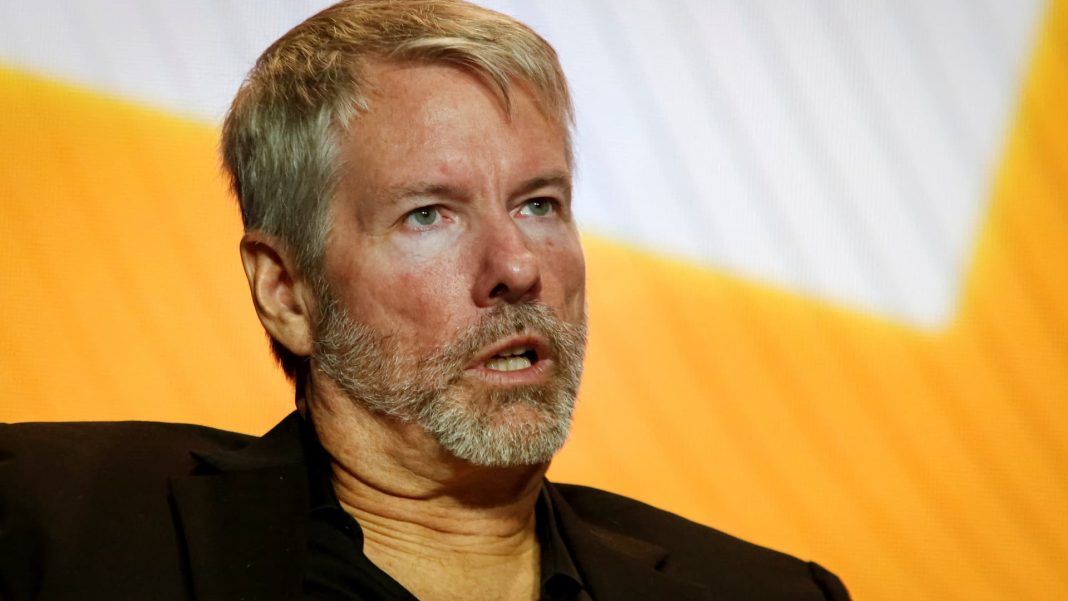 Shorts target ‘MSTR’ in bitcoin bloodbath