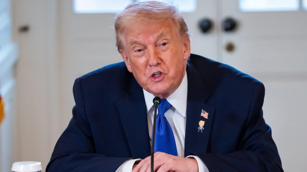 What Trump credit card interest rate cap proposal means for your money