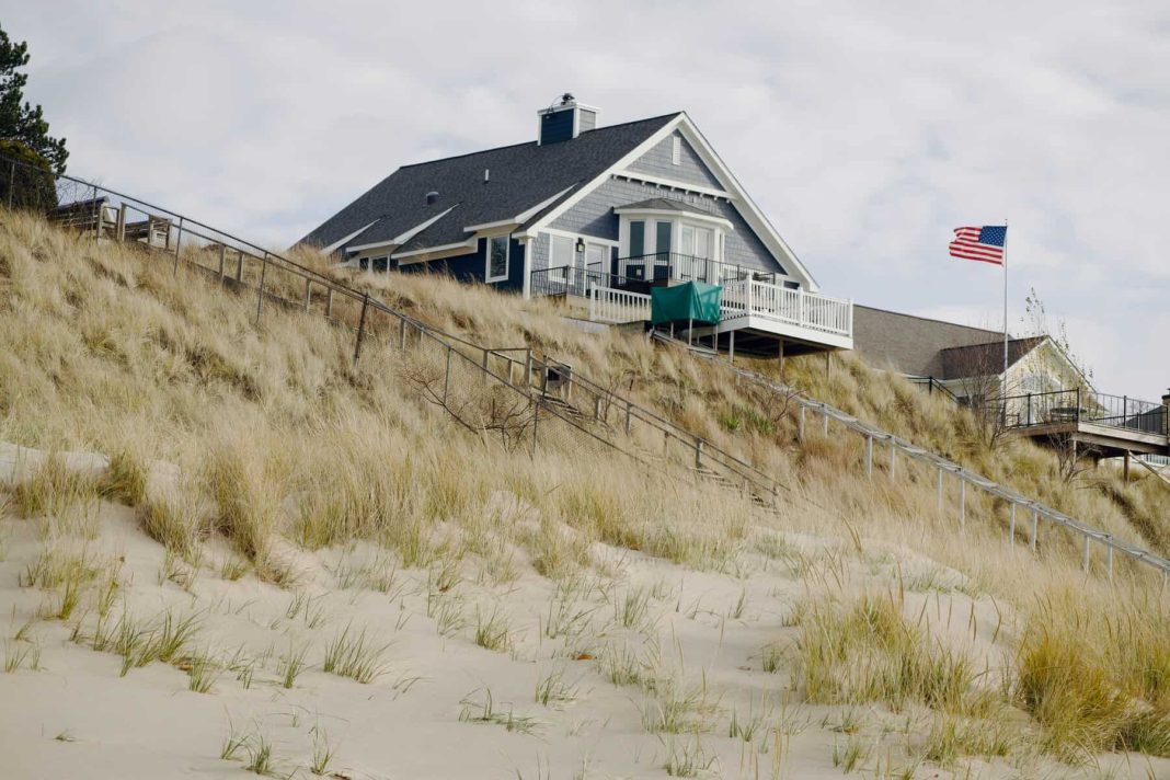 How to Increase the Resale Value of a Coastal Home